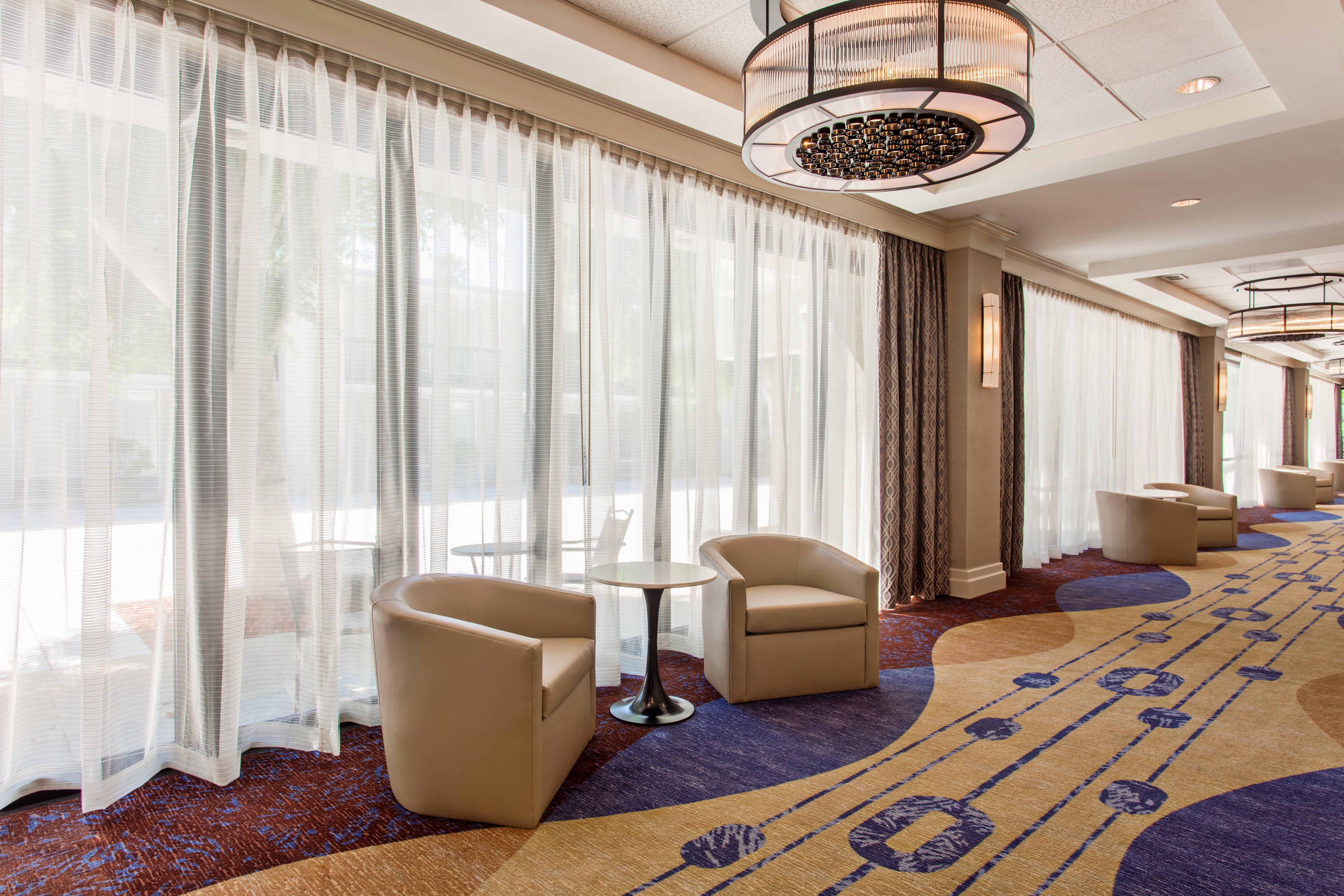 Holiday Inn Long Beach - Airport By Ihg Esterno foto
